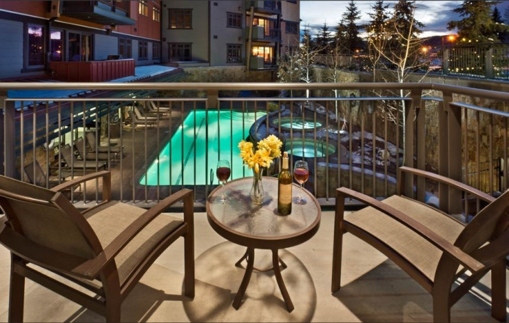 2250 Apres Ski Way Photo