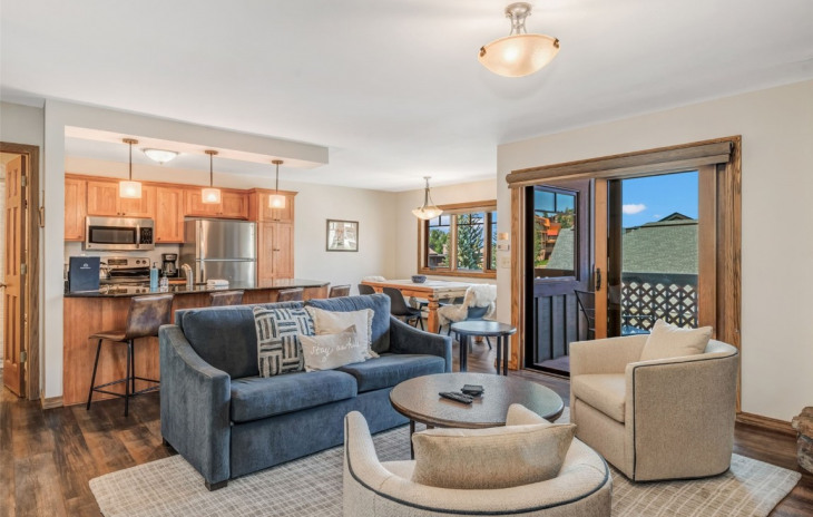 2305 Apres Ski Way Photo