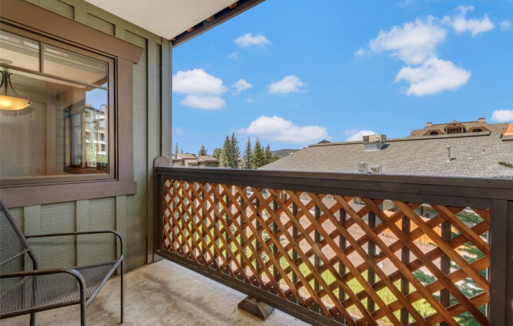 2305 Apres Ski Way Photo