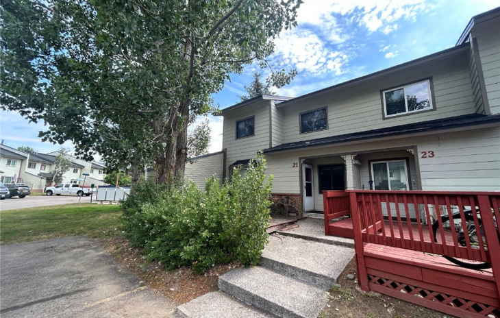 21 Cedar Ct Photo