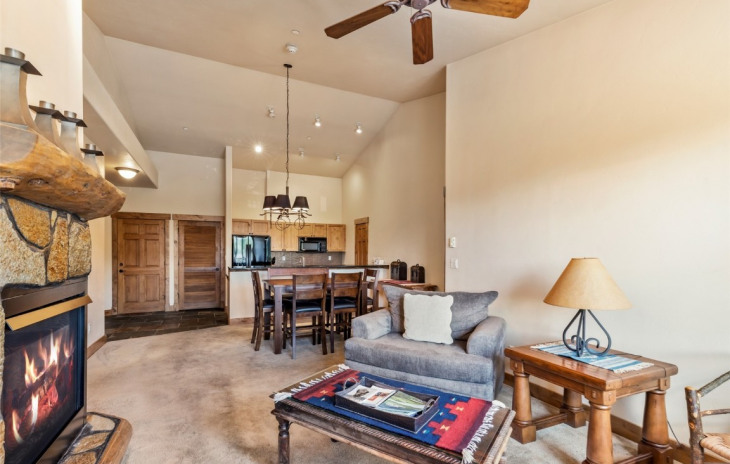 1825 Medicine Springs Drive Photo
