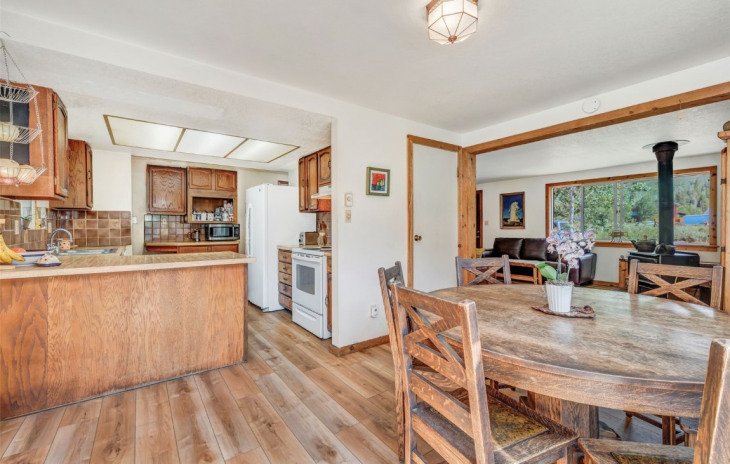56725 Lupine Court Photo