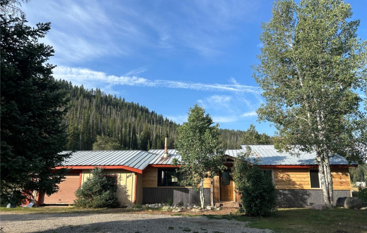 56725 Lupine Court Photo