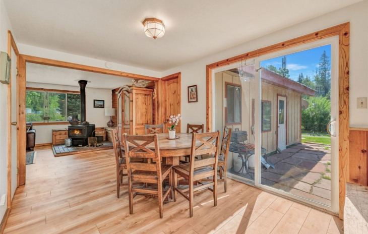 56725 Lupine Court Photo