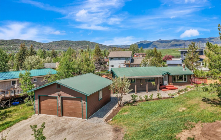 40495 Steamboat Drive Photo