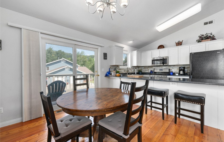 3424 Flagstone Court Photo
