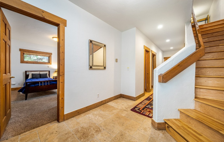 1715 Latigo Loop Photo