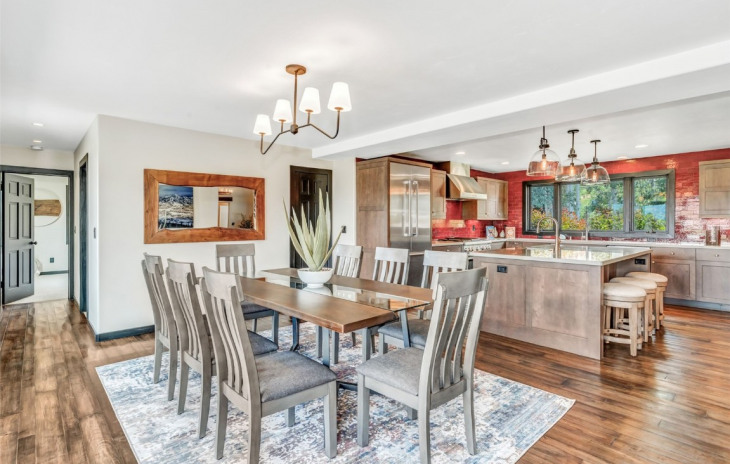 1176 Anglers Drive Photo