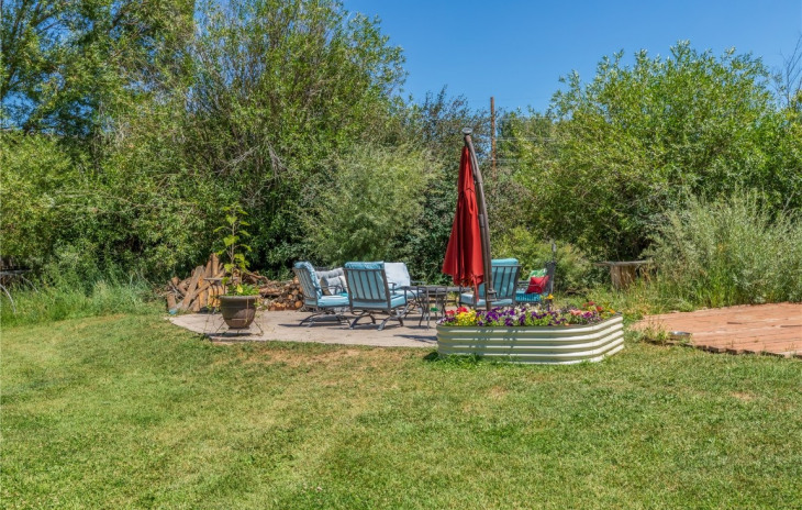 232 River Road Photo