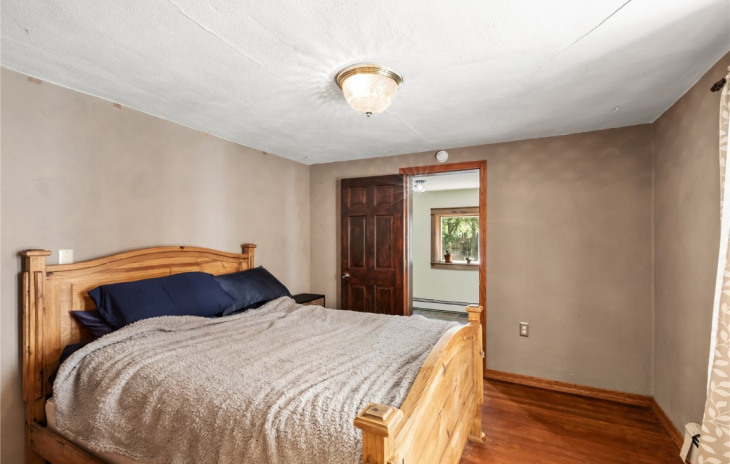232 River Road Photo