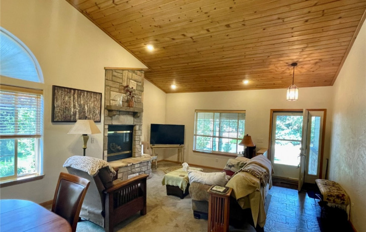 1179 Zephyr Trail Photo
