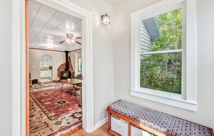 308 E 1st Street Photo