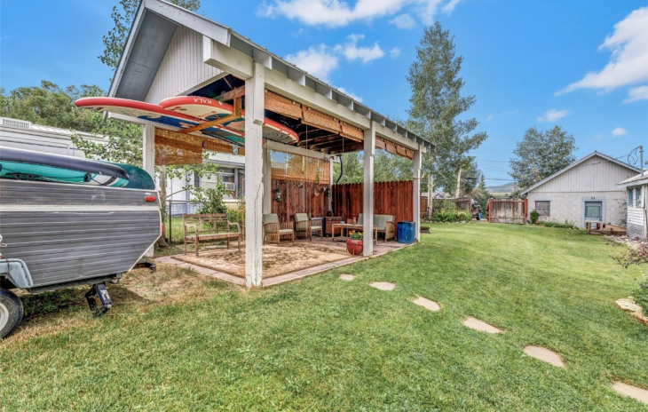 308 E 1st Street Photo