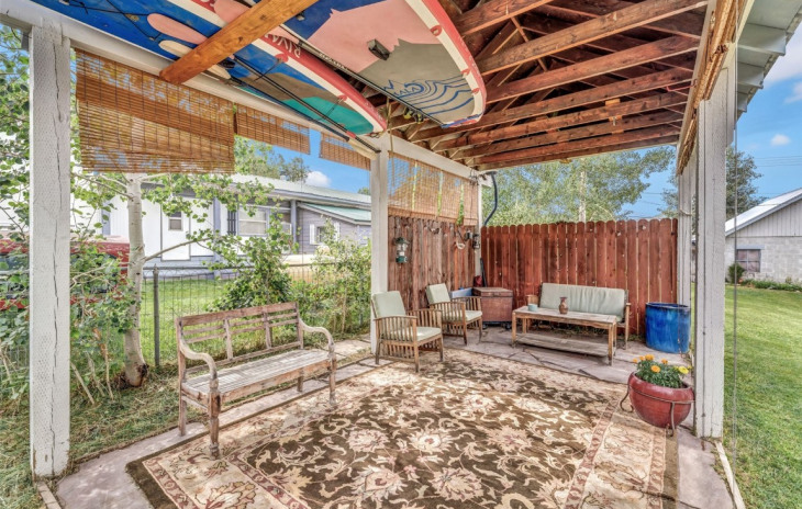 308 E 1st Street Photo