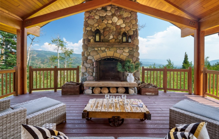 42185 Fern Hill Road Photo