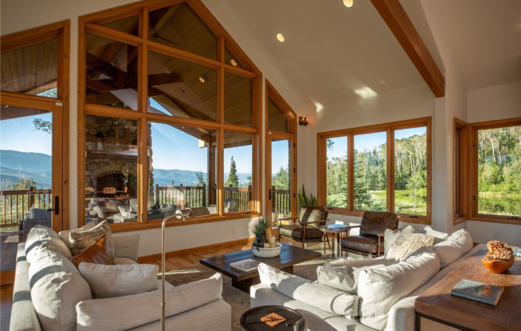 42185 Fern Hill Road Photo