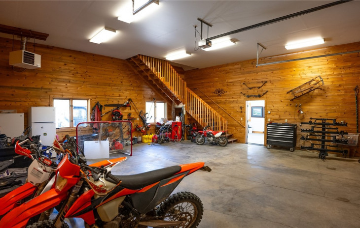 42185 Fern Hill Road Photo