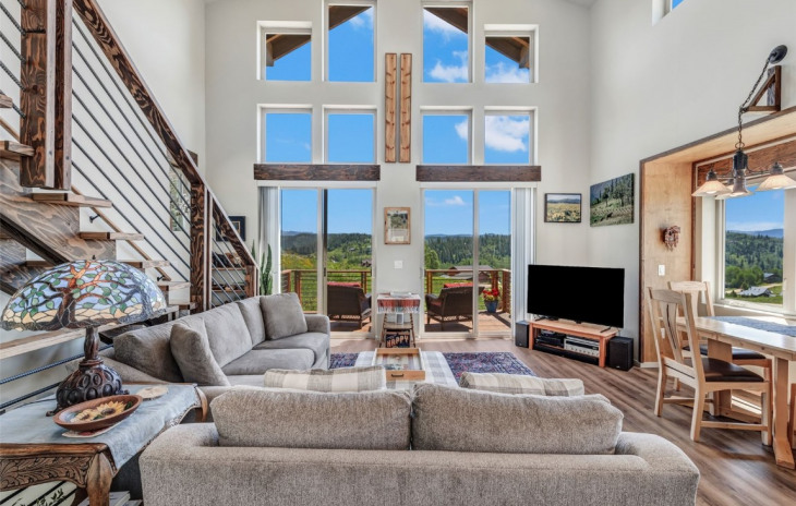 26820 Neptune Place Photo