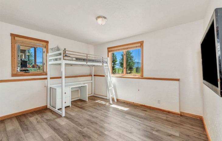 27918 Silver Spur Street Photo