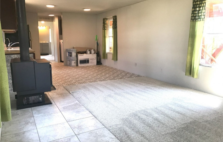 21450 Fourth Avenue Photo