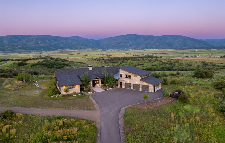 30400 Marshall Ridge Photo