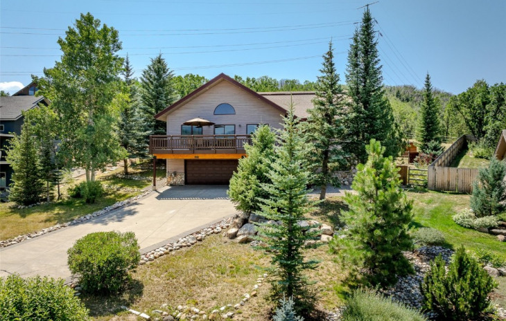 255 Caribou Lane Photo