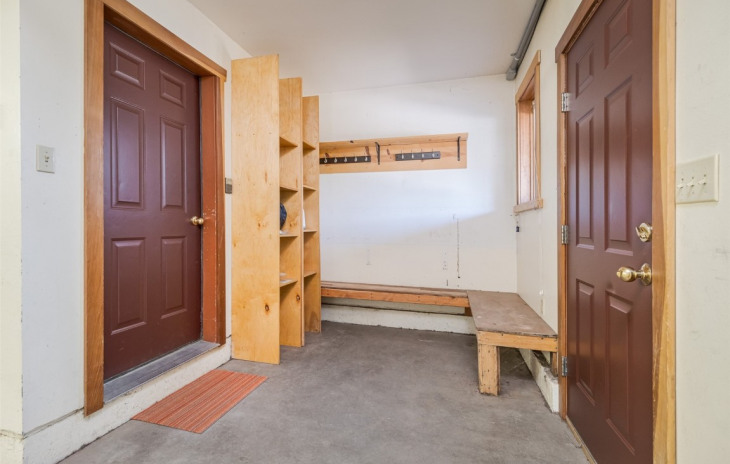255 Caribou Lane Photo