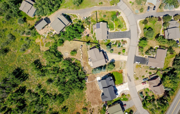 255 Caribou Lane Photo