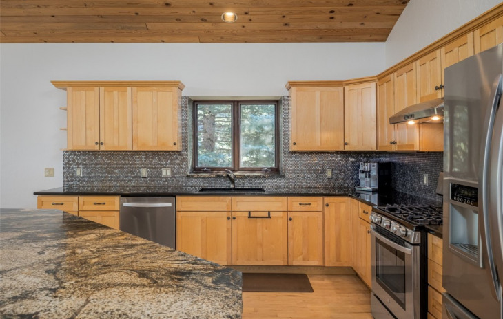 255 Caribou Lane Photo