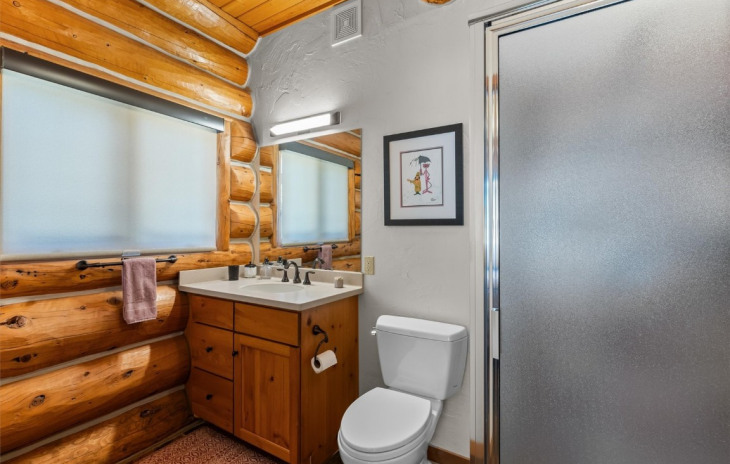 42237 Deer Road Photo