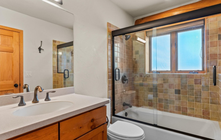 42237 Deer Road Photo