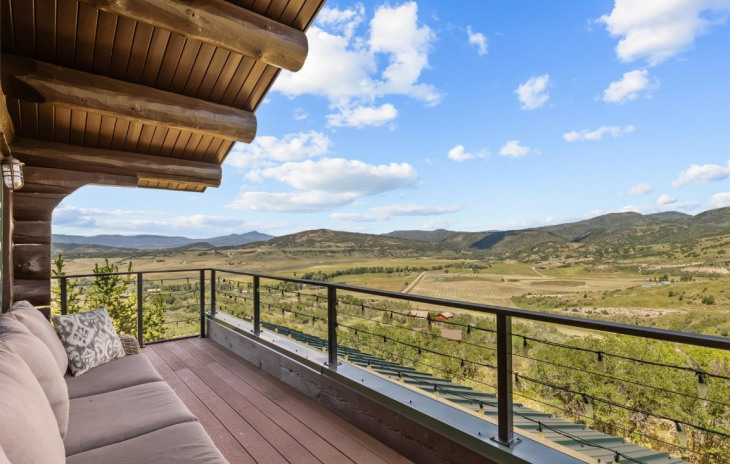 42237 Deer Road Photo