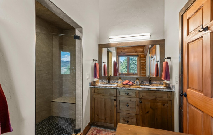 42237 Deer Road Photo