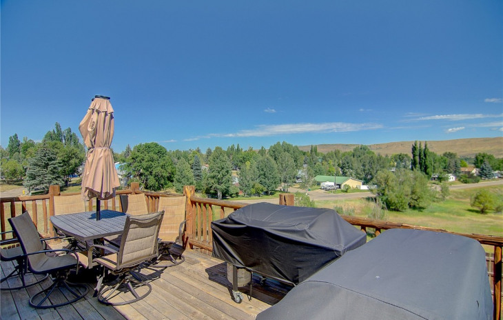 306 Harvest Drive Photo
