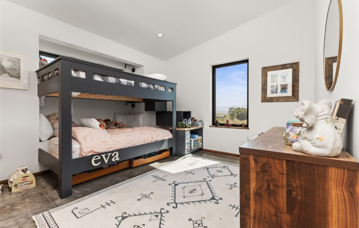 48250 Flora Court Photo