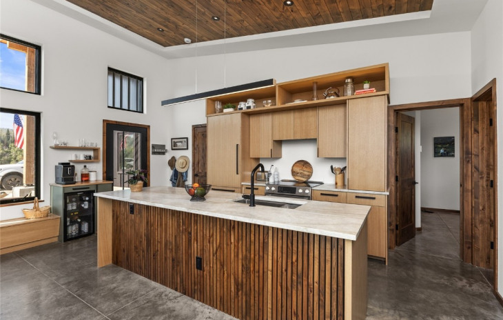 48250 Flora Court Photo
