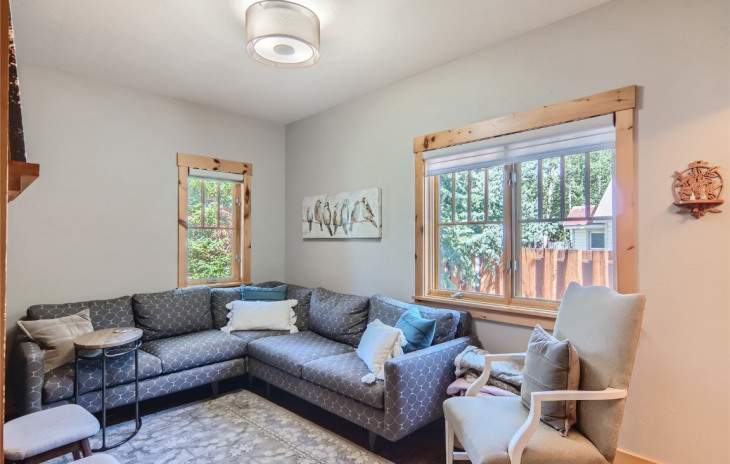 31 Logan Avenue Photo
