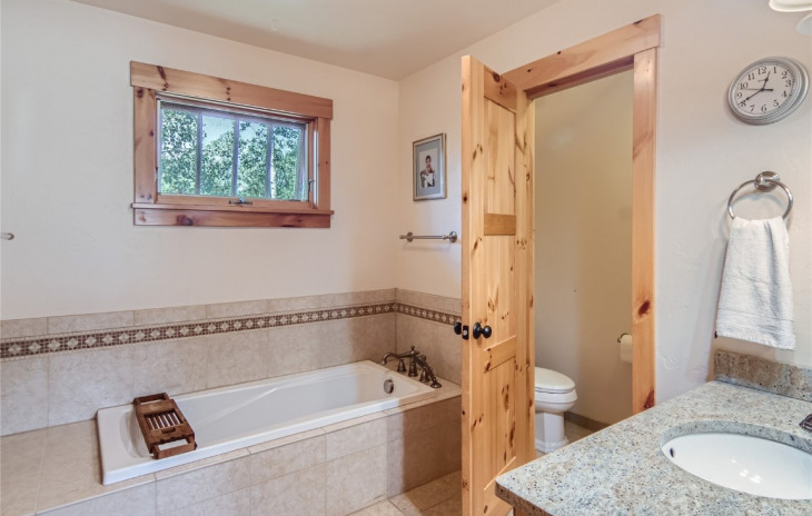 31 Logan Avenue Photo