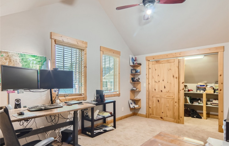 31 Logan Avenue Photo