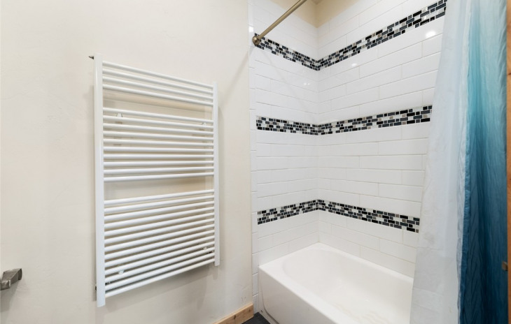 23565 Willow Island Trail Photo