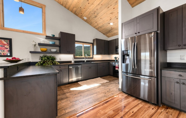 23565 Willow Island Trail Photo