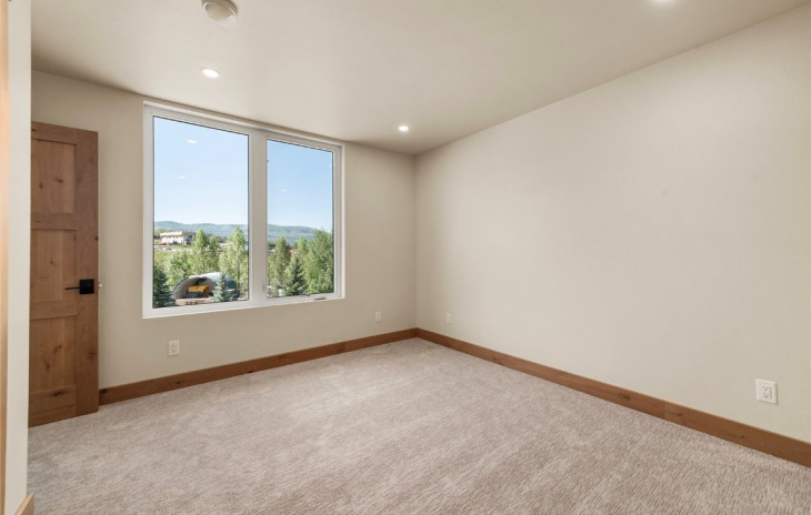 1716 Copper Ridge Spur Photo