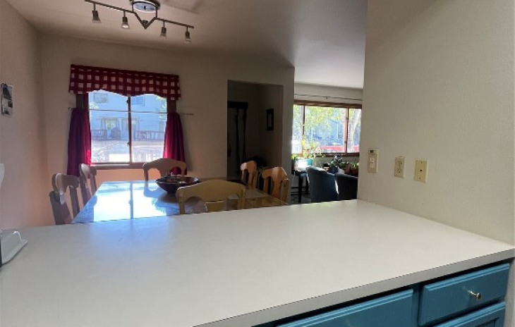 32 Cedar Court Photo