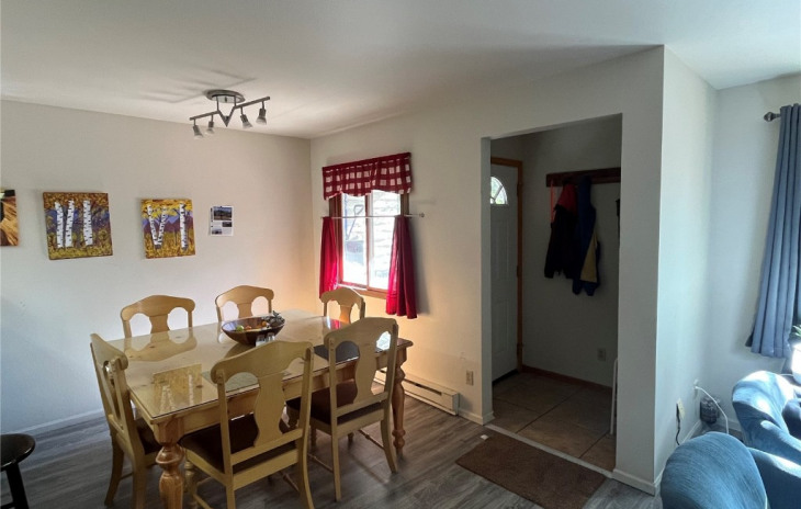 32 Cedar Court Photo