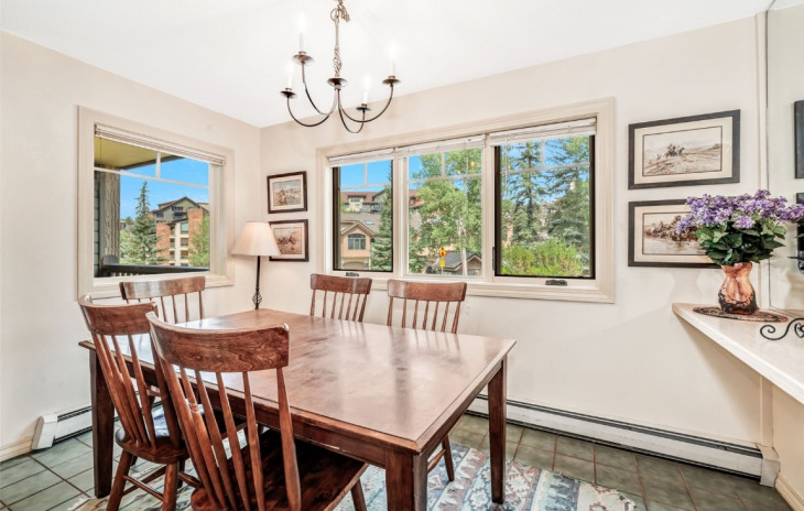 2315 Apres Ski Way Photo