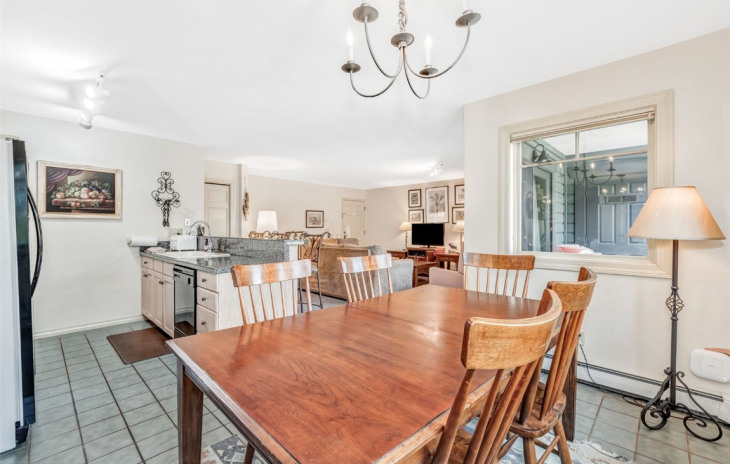 2315 Apres Ski Way Photo