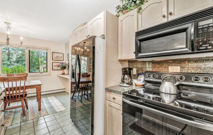2315 Apres Ski Way Photo
