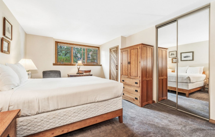 2315 Apres Ski Way Photo