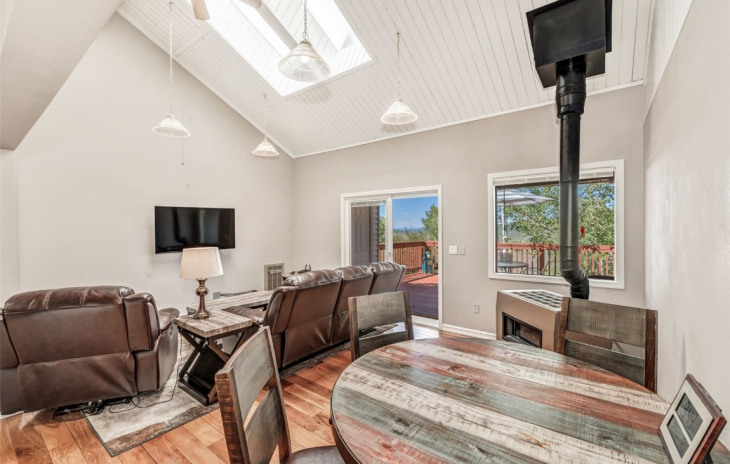 23045 SChussmark Trail Photo