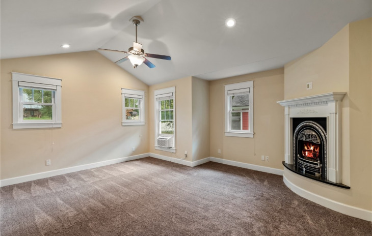 642 Grand Street Photo